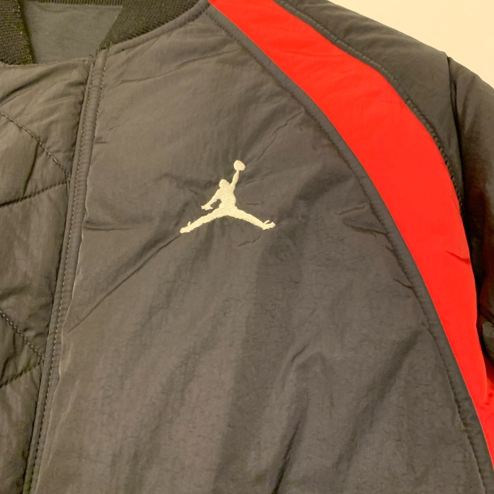 Jordan Reversible Bomber - Picture 9 of 13